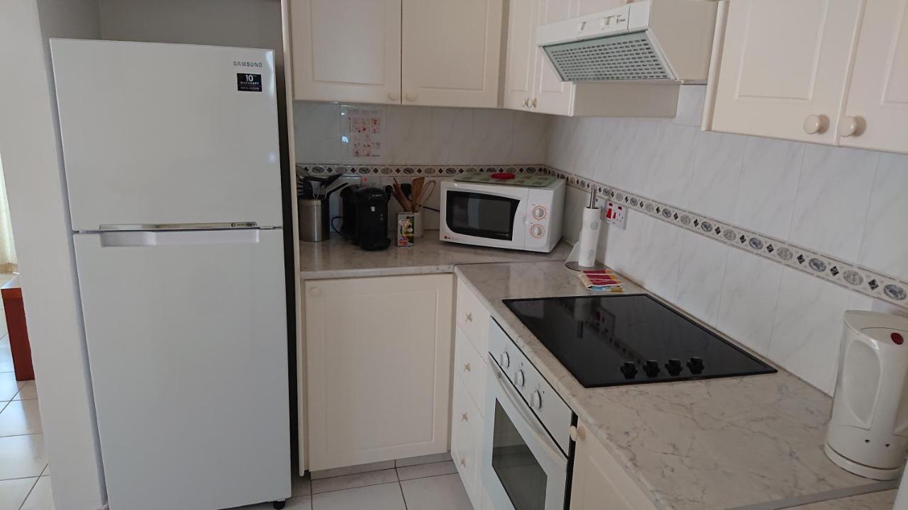 Paradise Gardens Prestige&Lovely Apartment Paphos Exterior foto