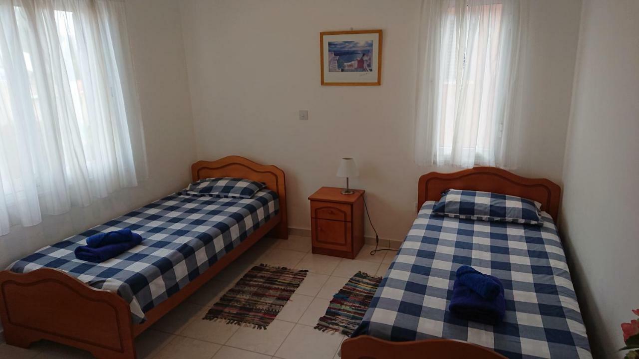 Paradise Gardens Prestige&Lovely Apartment Paphos Exterior foto
